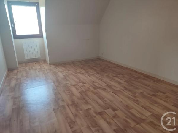 Maison à vendre  4 pièces - 97,45 m 2   VITRE  - 35