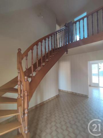 Maison à vendre  4 pièces - 97,45 m 2   VITRE  - 35