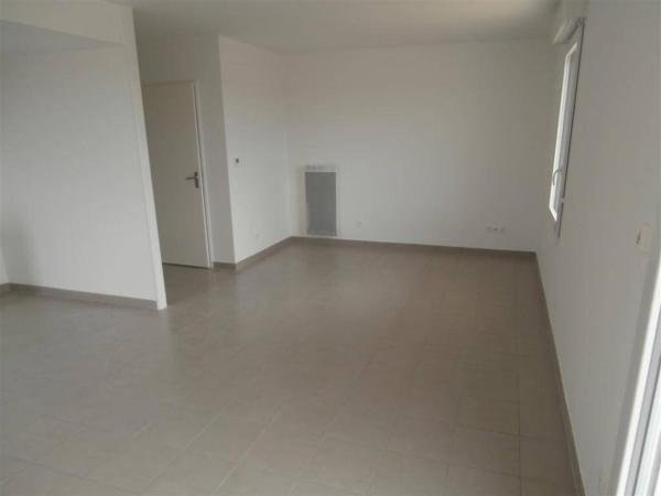 Appartement 3 pièces                                        - 44800 Saint-Herblain - Pelousière Réf : 11721