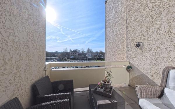 Appartement à vendre    4 pièces •  Pont-de-Chéruy