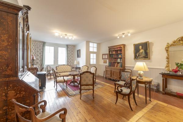 Montauban (82000) Maison de ville 225 m² – 5 chambres – Jardin + dépendance – Centre Montauban