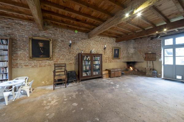 Montauban (82000) Maison de ville 225 m² – 5 chambres – Jardin + dépendance – Centre Montauban