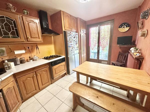 Maison 5 pièces à vendre à Créteil, Préfecture - 5 min du métro Échat