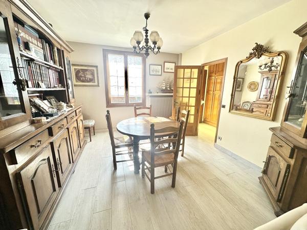 Maison 5 pièces à vendre à Créteil, Préfecture - 5 min du métro Échat
