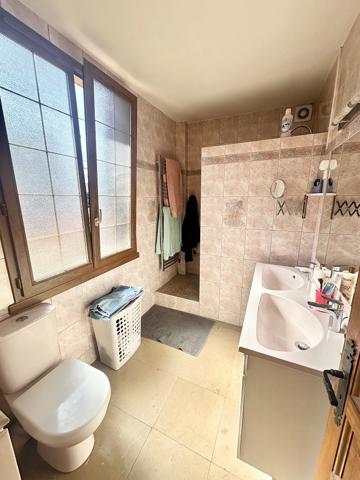 Maison 5 pièces à vendre à Créteil, Préfecture - 5 min du métro Échat