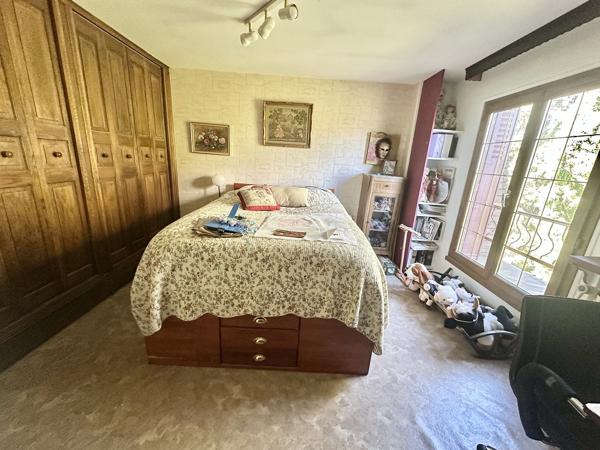 Maison 5 pièces à vendre à Créteil, Préfecture - 5 min du métro Échat