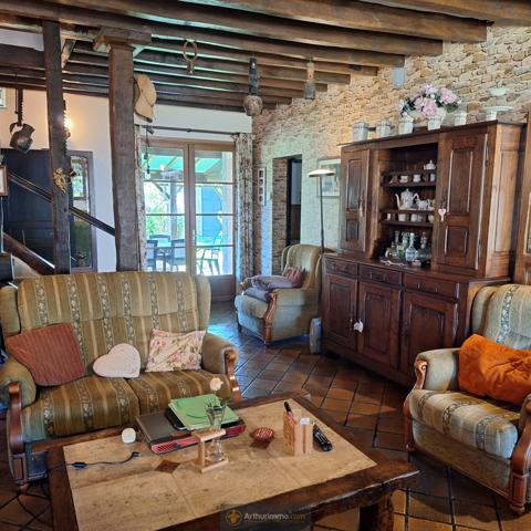 Aulnoy (77120) MAISON 5 pièces 126 m2, terrain 794 m2