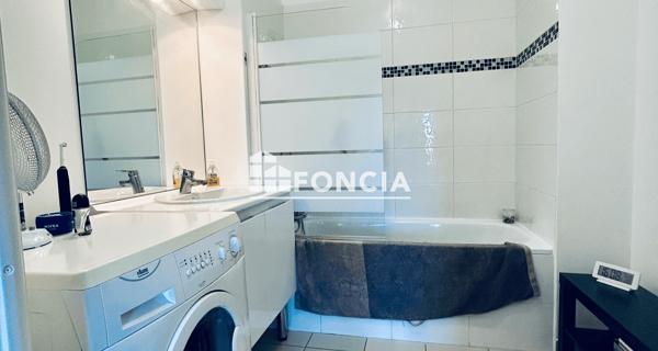 À vendre Appartement 2 pièces 43.14 m² - Saint-raphaël 83700
