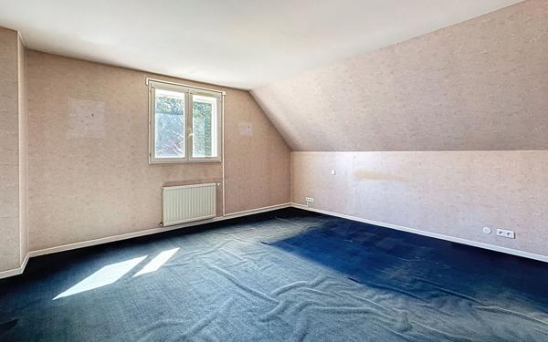 Maison à vendre    7 pièces • 228 m2 Saint-Avertin