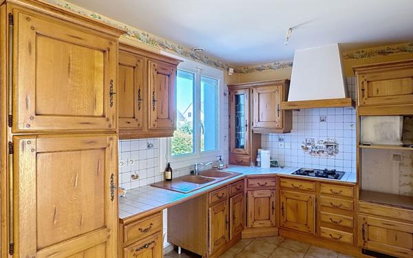 Maison à vendre    7 pièces • 228 m2 Saint-Avertin