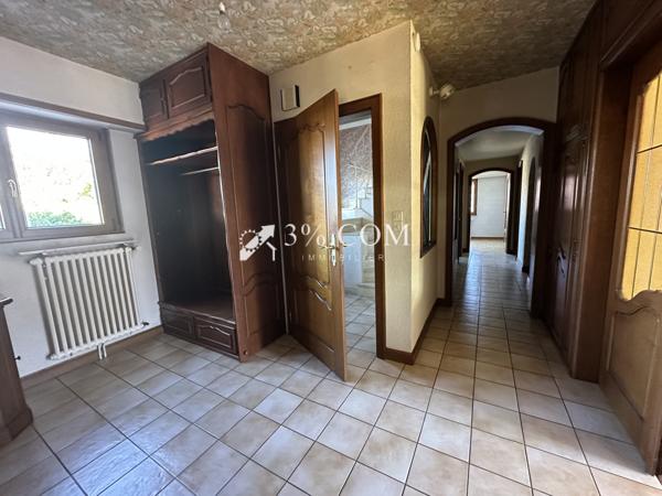 Maison 8 pièce(s) 5 chambre(s) 200 m²