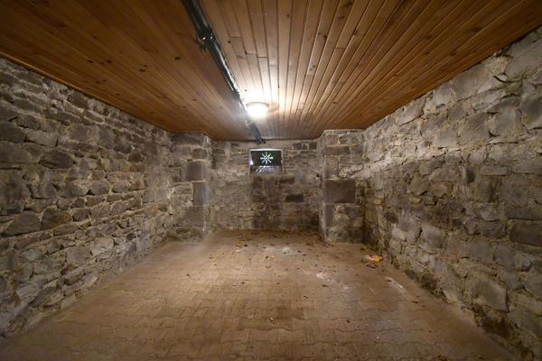 Clermont-Ferrand (63000) Grande propriété familiale 263 m² habitables avec jardin à Clermont-Ferrand Sud