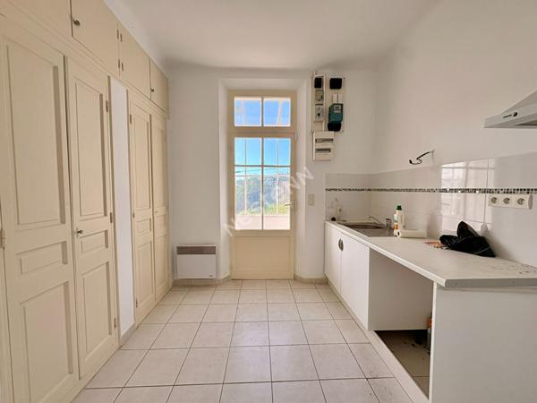 terrain de 2500 m² +maison en zone UPB (20%)