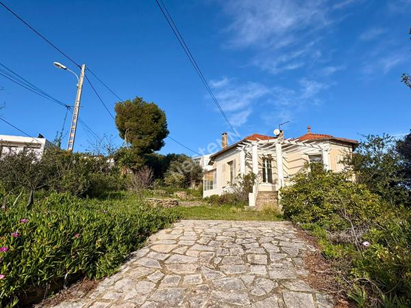 terrain de 2500 m² +maison en zone UPB (20%)