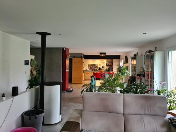 Plaintel (22940) maison de plain pied sur 3000m2 de terrain, 4 chambres, belle prestation