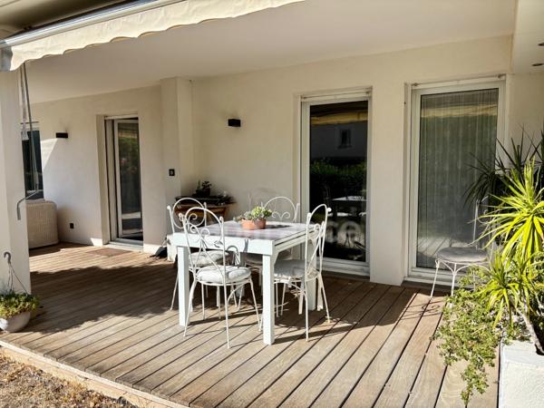 LA CIOTAT – SAINT-JEAN | APPARTEMENT T3 AVEC JARDIN PRIVATIF, TERRASSE, GARAGE ET PARKING