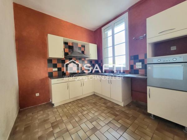 Grand appartement avec cave et galeta