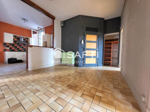 Grand appartement avec cave et galeta