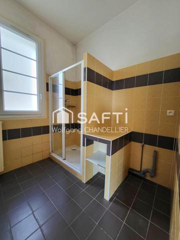 Grand appartement avec cave et galeta