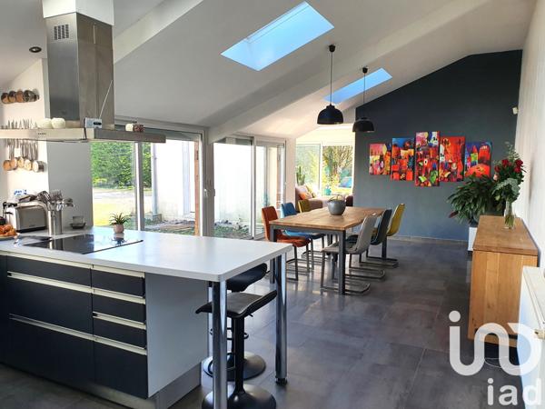 Maison à vendre 8 pièces 206 m² Chaingy