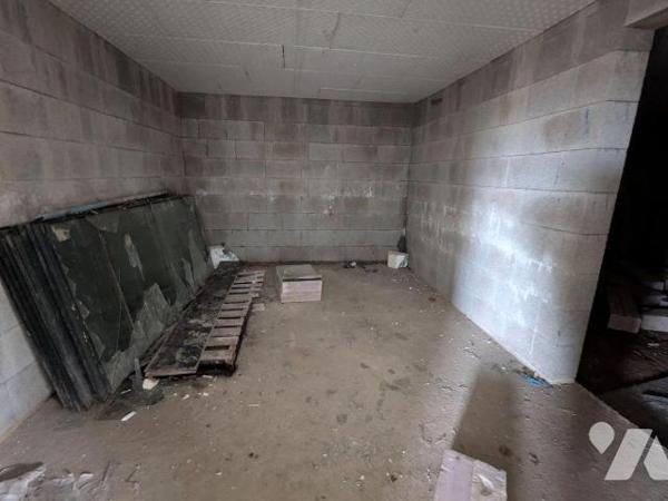 A VENDRE - Pas-de-Calais - SAINT POL SUR TERNOISE - PARCELLE DE TERRAIN de 735m² SUR LEQUEL EST...