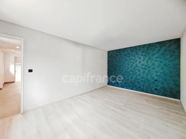 Dpt Saône et Loire (71), Crissey à vendre à 10 mn de Chalon-Sur-Saône maison de 9 pèces 230 m² 5 chambres, garage