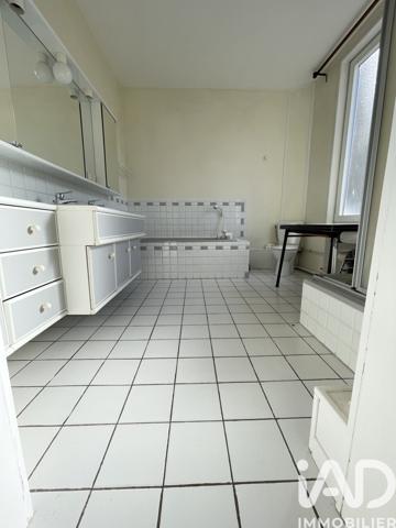 Maison à vendre 10 pièces 206 m² Hazebrouck