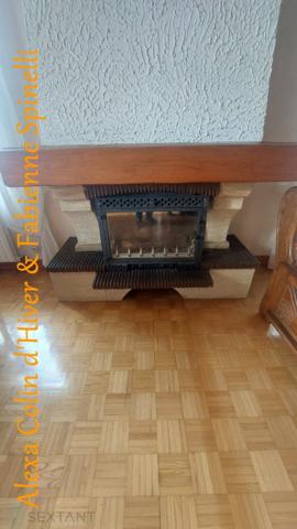 Maison à remettre au gôut du jour dans village recherché