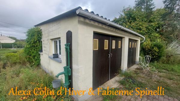 Maison à remettre au gôut du jour dans village recherché