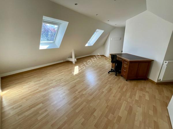 Maison d'exception à vendre à Sautron - 7 pièces, 172 m², grand terrain +1100 M² !