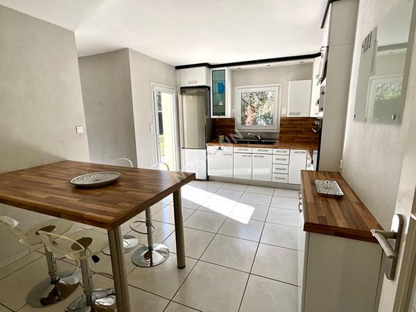 Maison d'exception à vendre à Sautron - 7 pièces, 172 m², grand terrain +1100 M² !