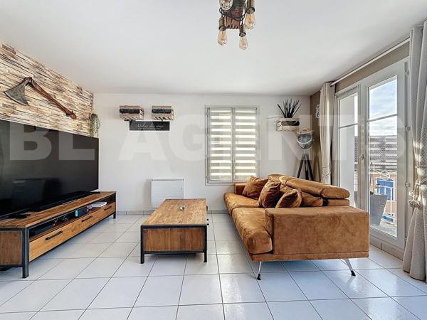 Bailly-Romainvilliers – Duplex 4 pièces lumineux avec balcon et parking 