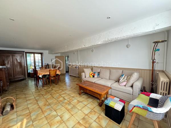 Maison ancienne de 203 m²