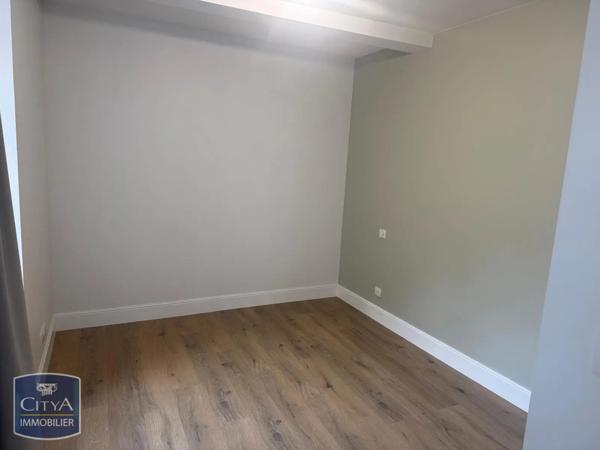 Appartement à louer 1 pièce 34.2m²