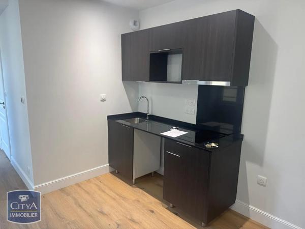 Appartement à louer 1 pièce 34.2m²