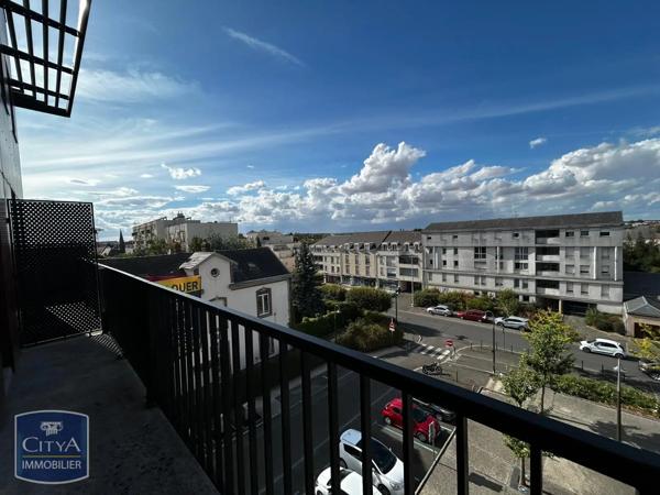 Appartement à louer 1 pièce 24.5m² Lucé (28110)