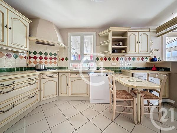 Maison à vendre  4 pièces - 90 m 2   COGNAC  - 16
