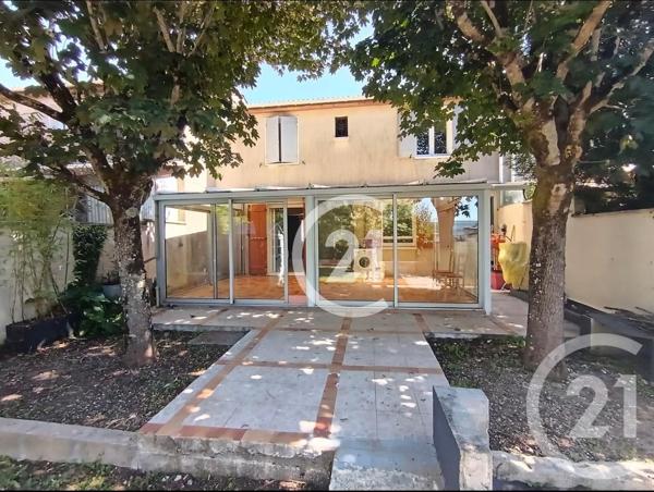 Maison à vendre  4 pièces - 90 m 2   COGNAC  - 16