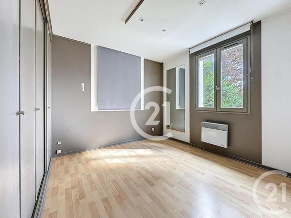 Maison à vendre  4 pièces - 90 m 2   COGNAC  - 16