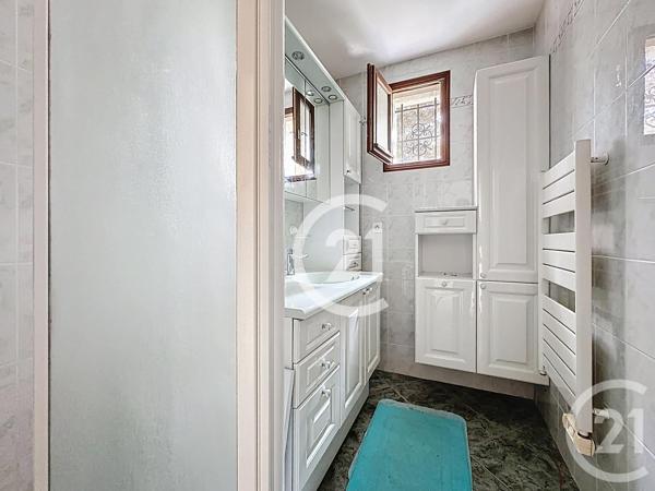Maison à vendre  4 pièces - 90 m 2   COGNAC  - 16