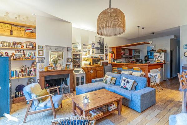 Maison à vendre |                                       Bordeaux |                                        5 pièces  |  120 m²