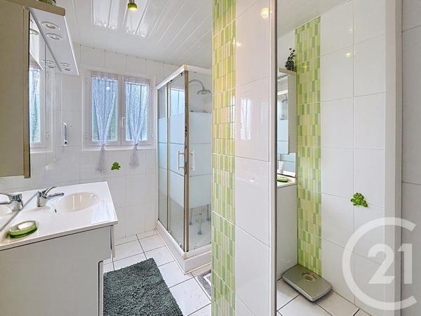 Maison à vendre  4 pièces - 100,10 m 2   MONTPON MENESTEROL  - 24