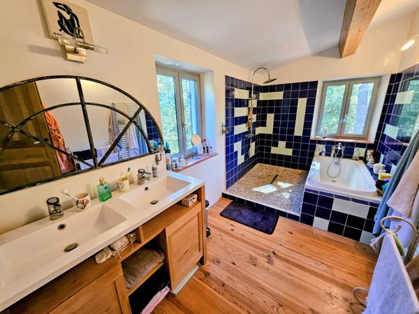 Pontevès (83670) Charmante Propriété à Vendre à Barjols / Pontevès – Calme Absolu et Grand Terrain de 5 Hectares