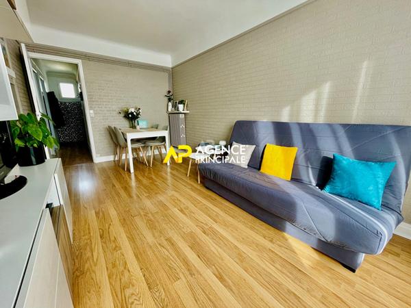 Sartrouville - La Vaudoire Centre Ville - Appartement 2 pièces 34.72 m2 €179 900 ** - Référence 9500