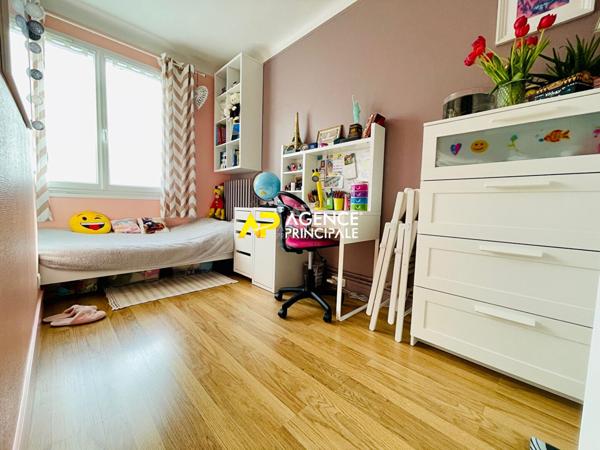 Sartrouville - La Vaudoire Centre Ville - Appartement 2 pièces 34.72 m2 €179 900 ** - Référence 9500