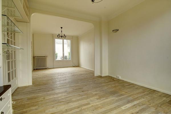 Agréable meulière 6 pièces, 103 m2, proche toutes commodités , Houilles