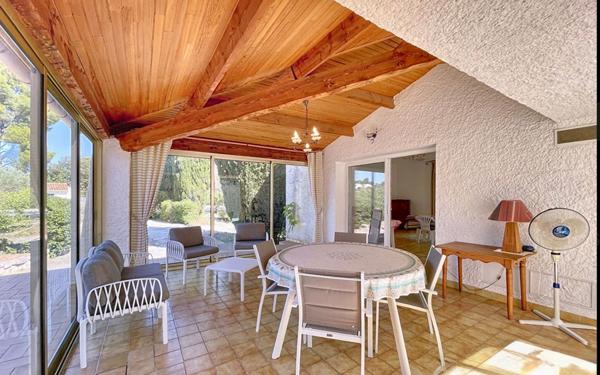 Maison à vendre    3 pièces •  Saint-Cyr-sur-Mer