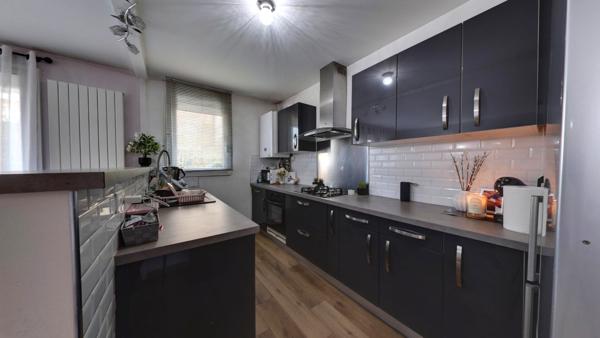 Appartement 3 pièces en rez-de-jardin à vendre à Roissy-en-Brie