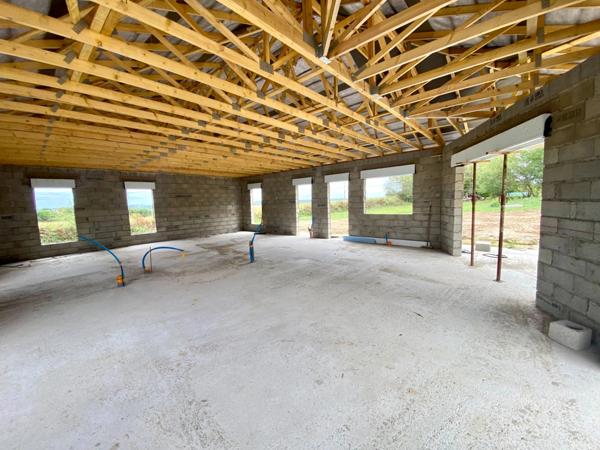 Maison neuve très haut de gamme (RE 2020) de 5 pièces avec garage à 5 KMS de NOGARO (32) à Sainte Christie d'Armagnac