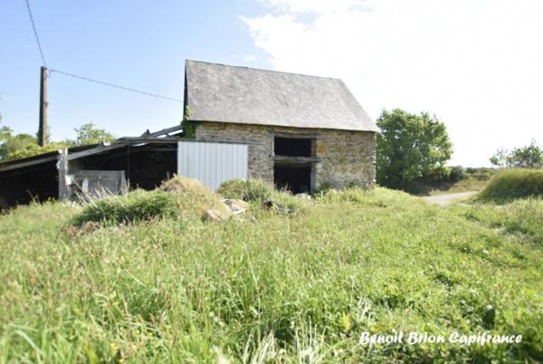 Maison en pierre 6 pièces SAINT BRICE DE LANDELLES (50)